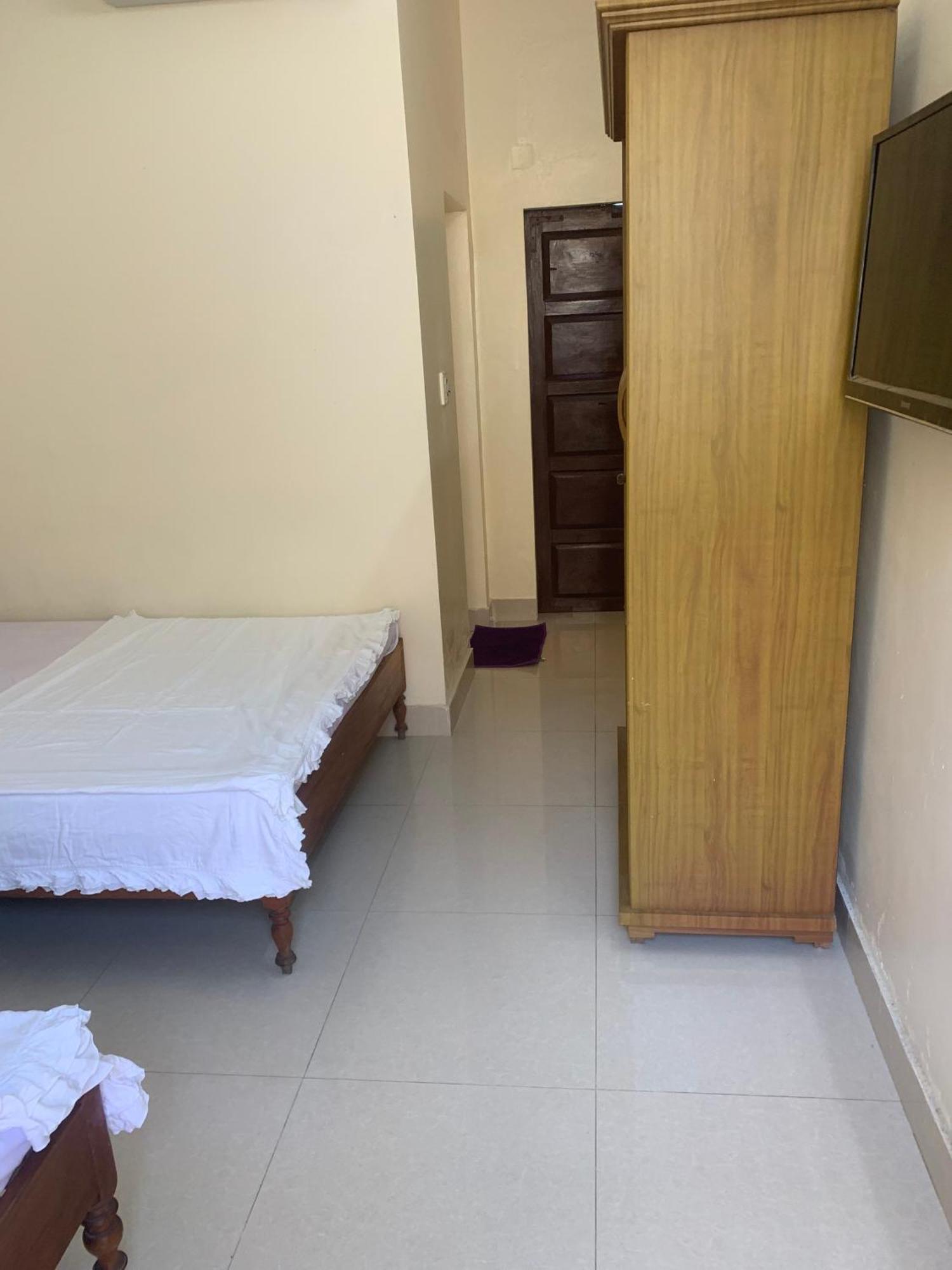 Lam Dao House Bed & Breakfast Dong Hoi Exterior photo